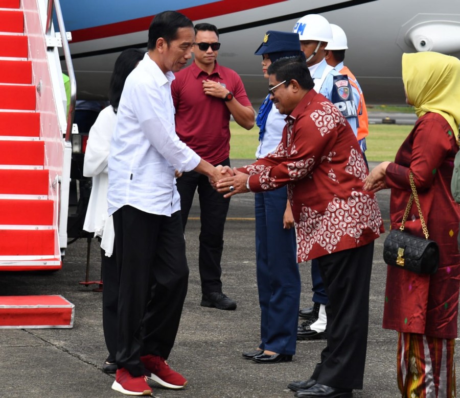 Kunjungan Kerja Ke Sulsel Presiden Jokowi Resmikan Pembangkit Listrik ...