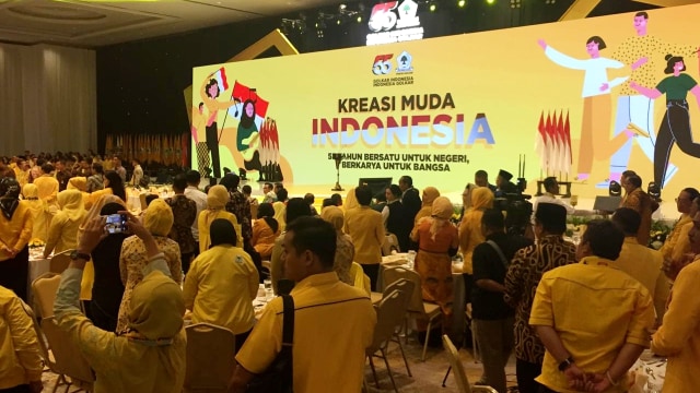 Jokowi-Ma'ruf Amin Hadiri HUT Ke-55 Golkar - Detak.co