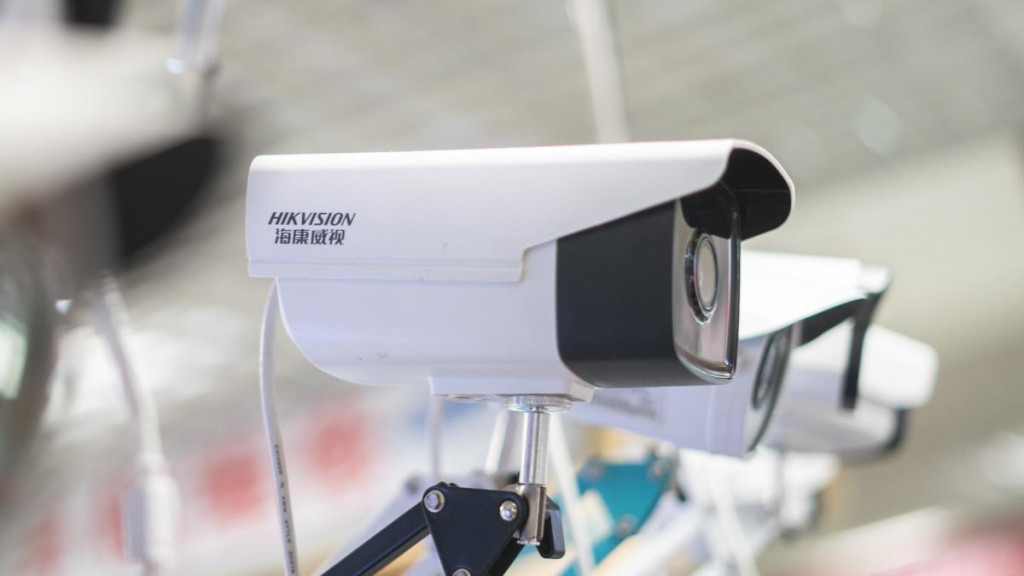 Inggris Larang Kantor Pemerintah Pasang Kamera CCTV Buatan China