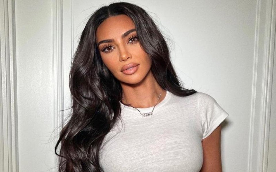 Kim Kardashian Salah Tag Akun Instagram, Nyasar ke Netizen Asal Bandung
