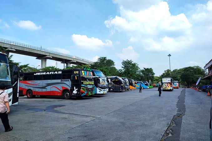 Puncak Arus Balik di Terminal Kampung Rambutan Diprediksi Akhir Pekan Ini