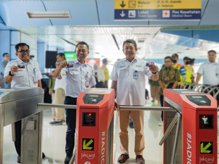 JakCard Sudah Bisa Digunakan untuk Tiket KRL Commuter Line