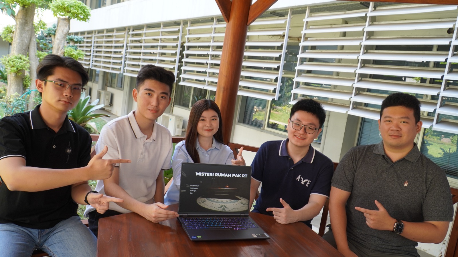 Streamer Gaming dengan 11 Juta Subscribers Puji Game Horror 3D Karya 5 Petranesian Alumni Surabaya