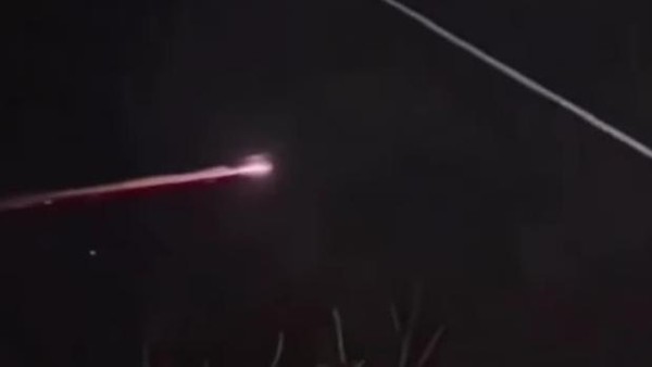 BRIN: Meteor di Langit Pulau Jawa Jatuh di Samudera Hindia