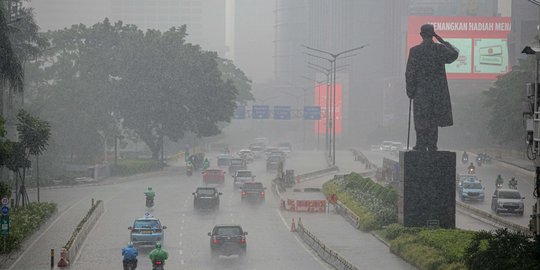 BMKG: Sebagian Jakarta Berpotensi Hujan pada Sore Hari