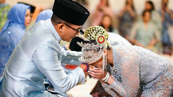 Alasan Sandiaga Menikahkan Putrinya di New York