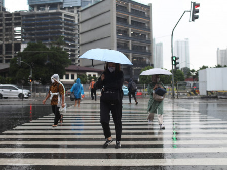 BMKG Ingatkan Potensi Hujan Disertai Angin Kencang di Jaktim dan Jaksel