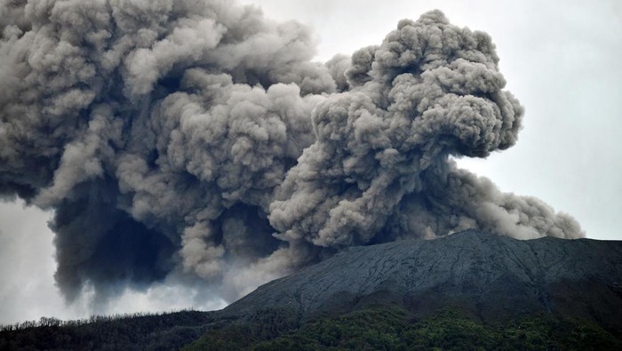 Gunung Marapi Sumbar Erupsi, 11 Pendaki Tewas