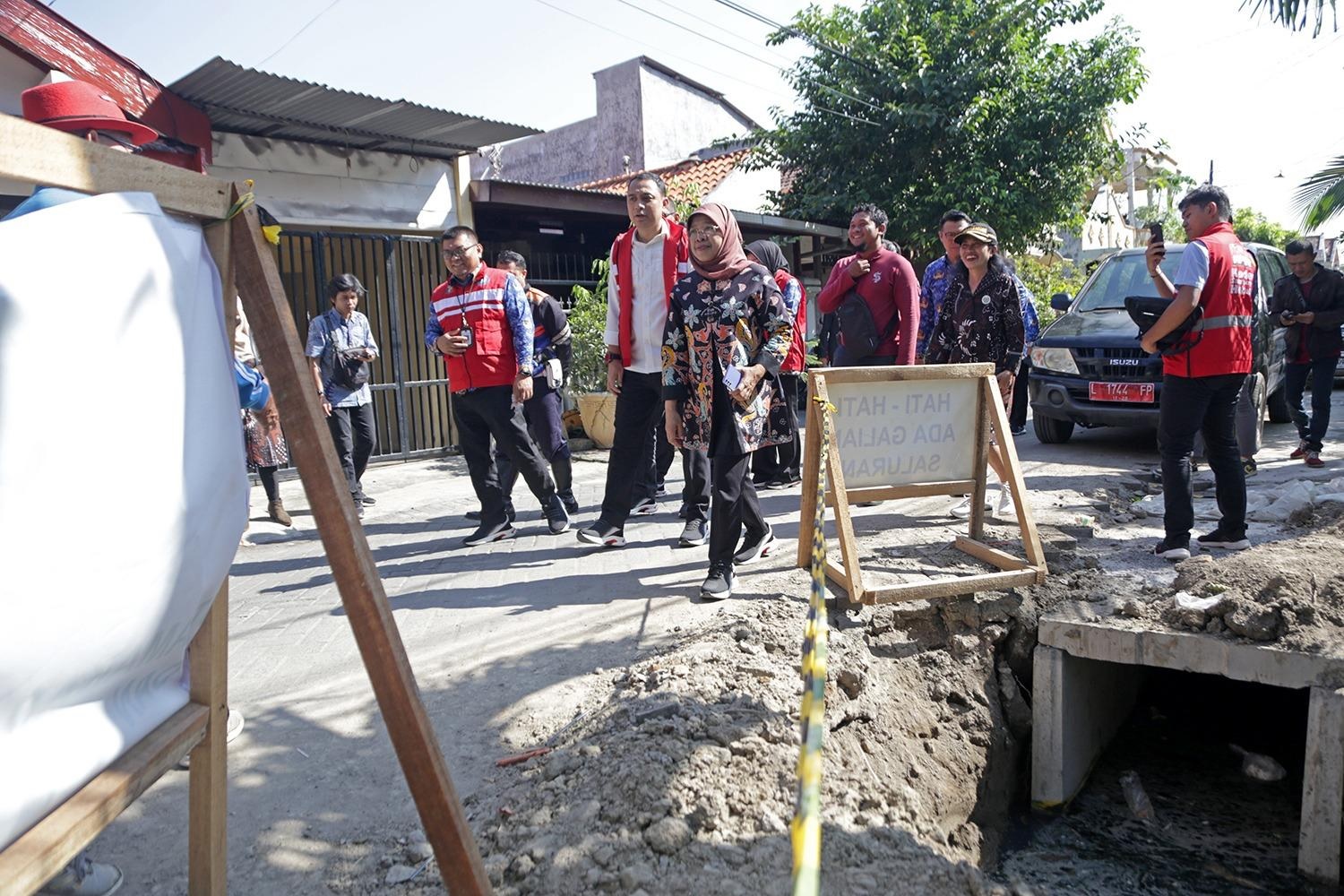 Capai 75 Persen, Wali Kota Eri Cahyadi Kebut Perbaikan Saluran Air di Perkampungan Surabaya