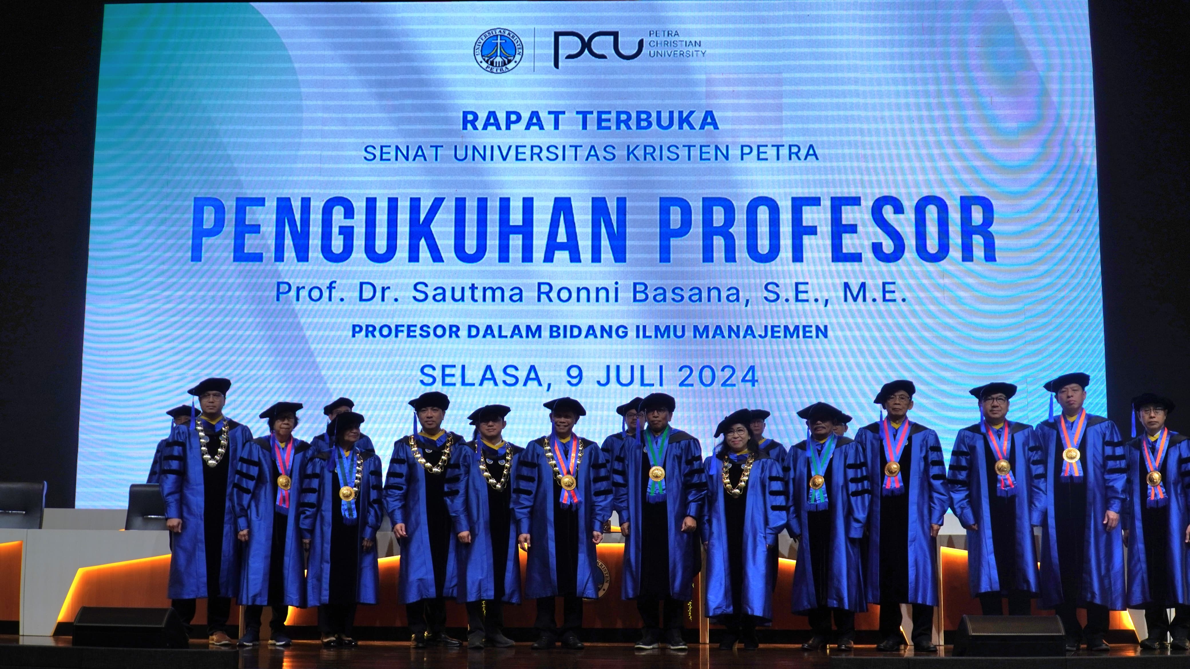 Teknologi Bikin Gen Z Boros? Profesor Baru PCU Ini Ungkap Alasannya