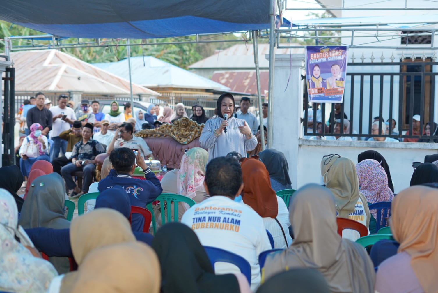 Dinilai Paling Paham Kebutuhan Perempuan, Ribuan Emak-emak Konawe Dukung Tina Nur Alam