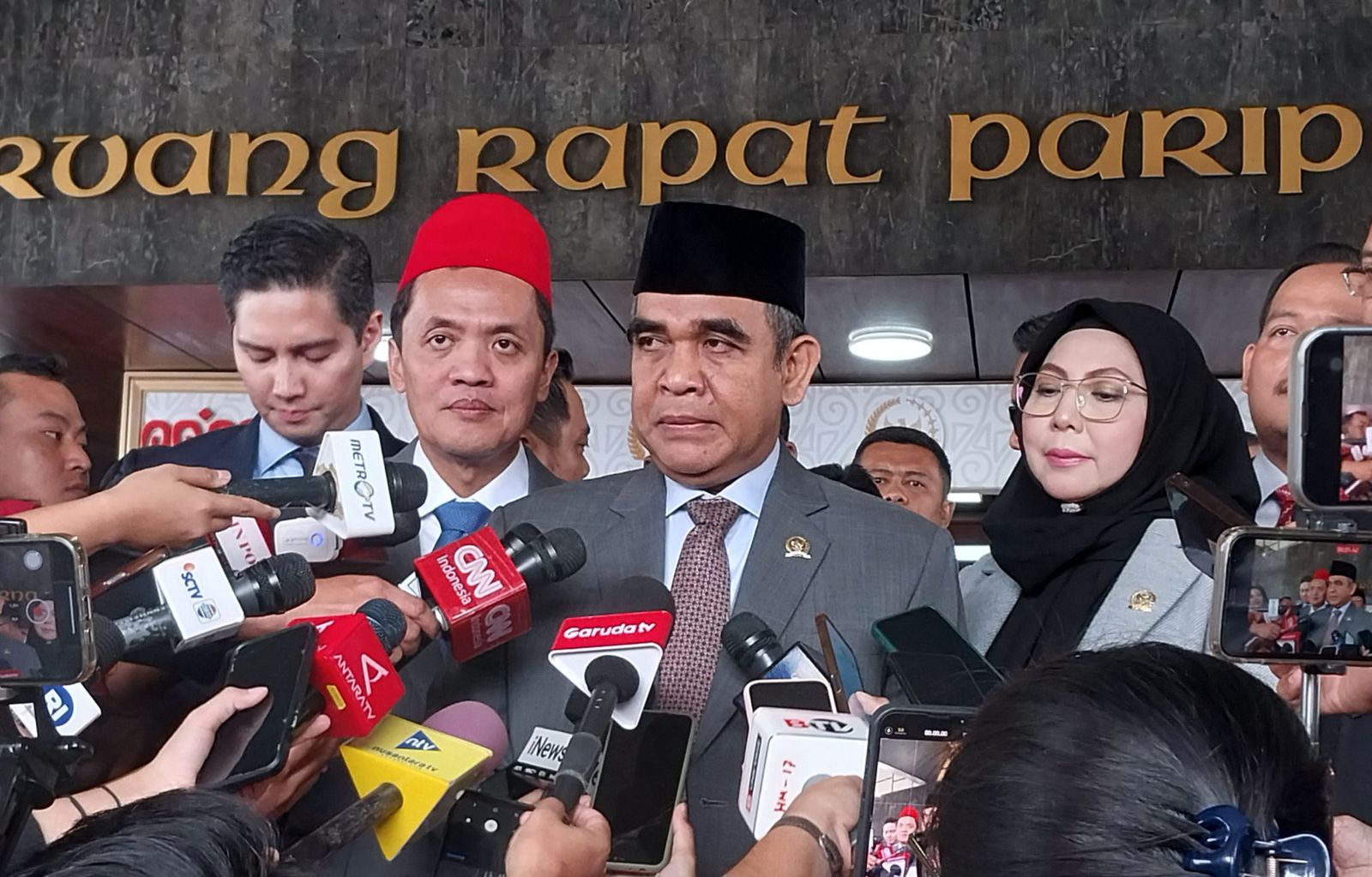 Pelantikan Presiden, MPR Bakal Undang Anies-Cak Imin dan Ganjar-Mahfud