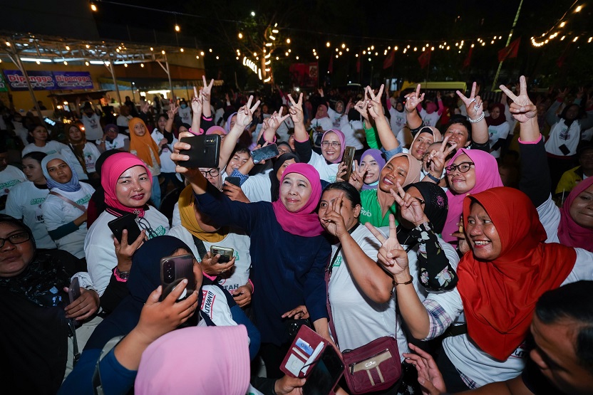 Gayengnya Sasasehan Perempuan Tangguh Driver Ojol Bersama Khofifah, Banjir Luapan Terima Kasih dan Dukungan