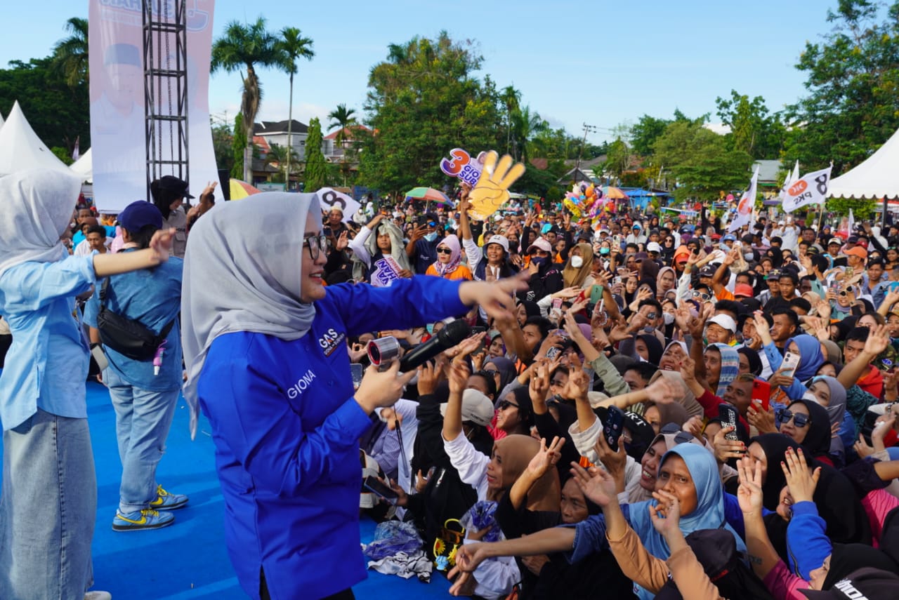 Kampanye Akbar Diserbu Puluhan Ribu Warga Kendari, Giona-Subhan Hadirkan Festival Kendari Berkelas