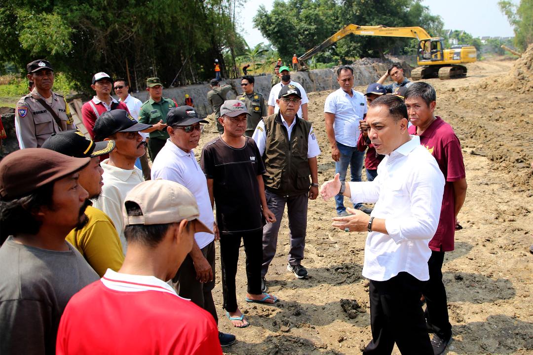 Wali Kota Eri Cahyadi Sebut Masih Ada 200 Titik Banjir di Surabaya jadi Prioritas Penanganan