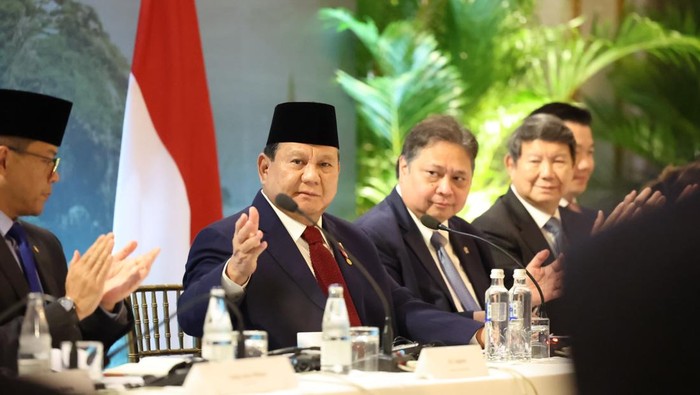 Prabowo Optimis Indonesia Tak Impor Beras Lagi Mulai Tahun Depan