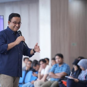 Anies Baswedan Tanggapi Kritik Ilustrasi AI dengan Santun dan Berjiwa Besar