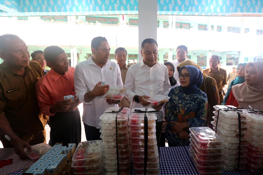 Pemkot dan DPRD Surabaya Siapkan Anggaran Rp1 Triliun Dukung Program Makan Bergizi Gratis