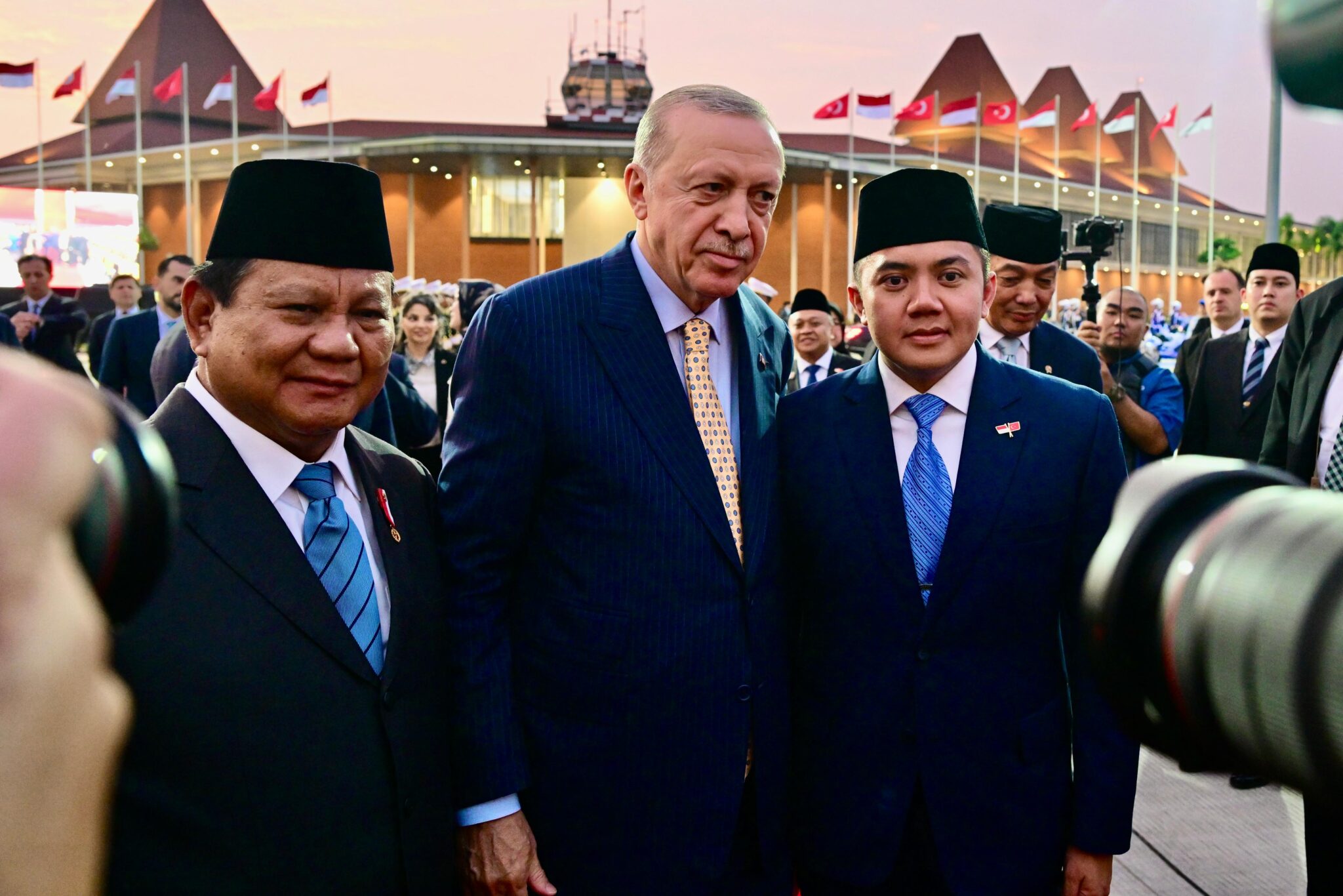 Momen Presiden Prabowo Lepas Presiden Erdogan Tinggalkan Indonesia