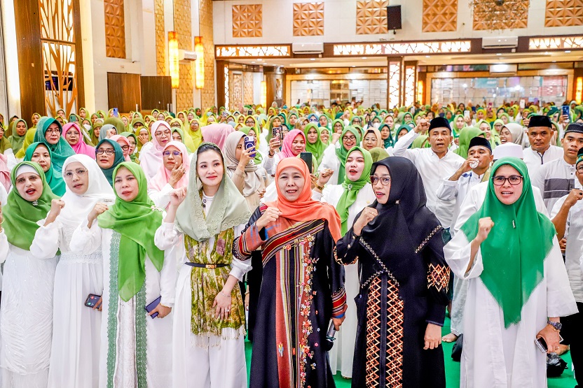 Gubernur Khofifah-Gubernur Sherly Apresiasi Program Sedekah 5 Ribu Telur Muslimat NU Malut untuk Cegah Stunting dan Bantu Warga Miskin