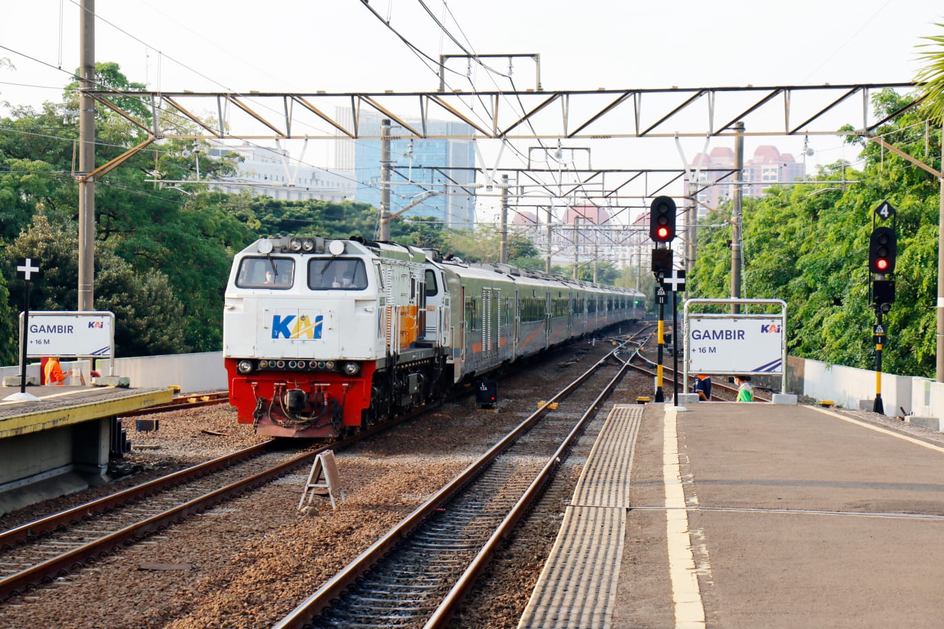 KAI Catat Penjualan Mendekati 2 Juta Tiket KA Jarak Jauh, Ini 10 Rute Perjalanan Mudik Lebaran Paling Diminati