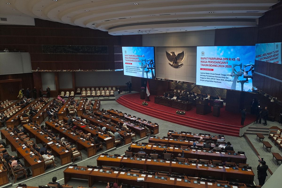 Tok! Rapat Paripurna DPR Sahkan Revisi UU TNI