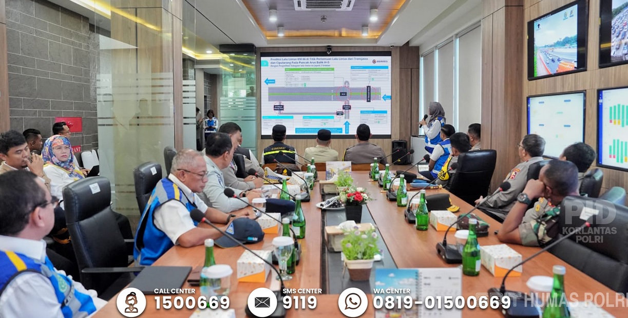 Cek One Way Nasional di KM 70 Cikatama, Kapolri: Ada Peningkatan tapi Tetap Lancar