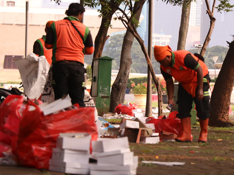 Dinas LH DKI Tangani 38 Ton Sampah saat May Day 2025