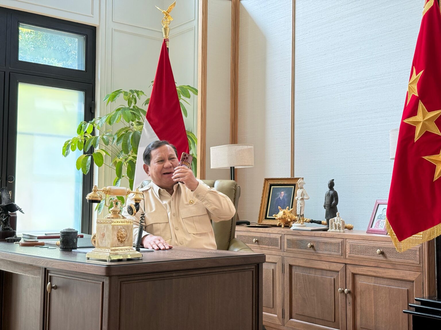 Presiden Prabowo Subianto Sampaikan Ucapan Selamat kepada PM Australia Anthony Albanese
