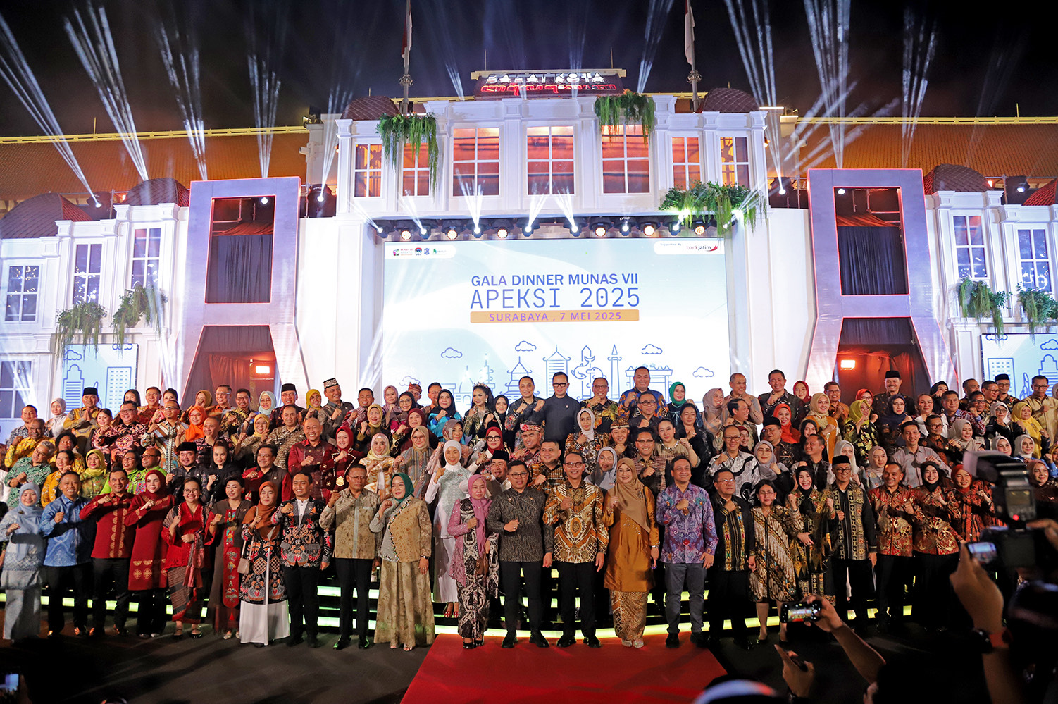 Gala Dinner Munas APEKSI VII Tampilkan Kesenian Nusantara dan Semangat Persatuan