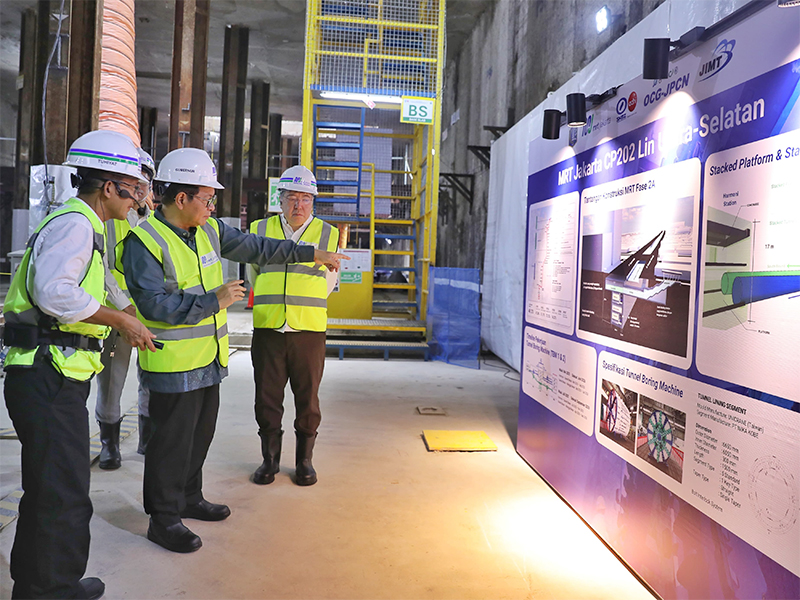 Gubernur Pramono Luncurkan Tunnel Boring Machine, MRT Fase 2A Ditargetkan Rampung 2029