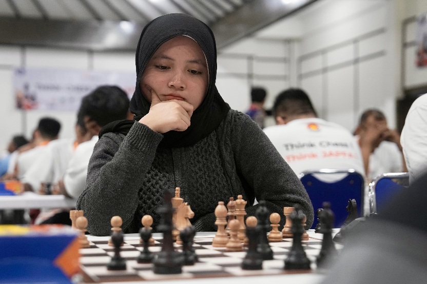 Bermain Catur Sejak Umur 3 Tahun, Shafira Devi Herfesa Lolos ke Piala Dunia Catur 2025!