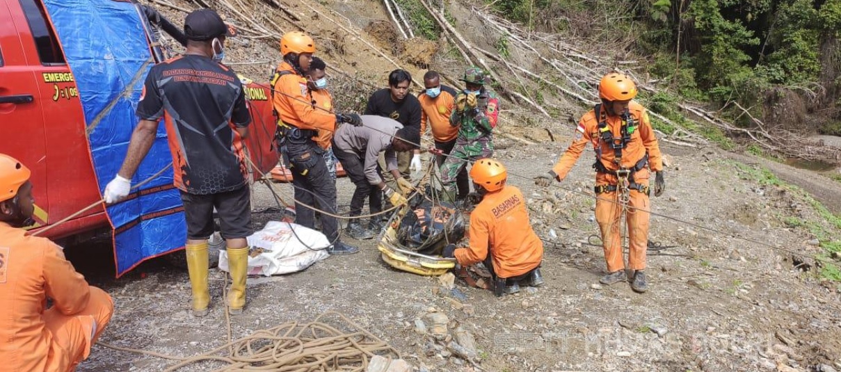 76 Personel Gabungan Dikerahkan Cari Korban Banjir di Pegunungan Arfak