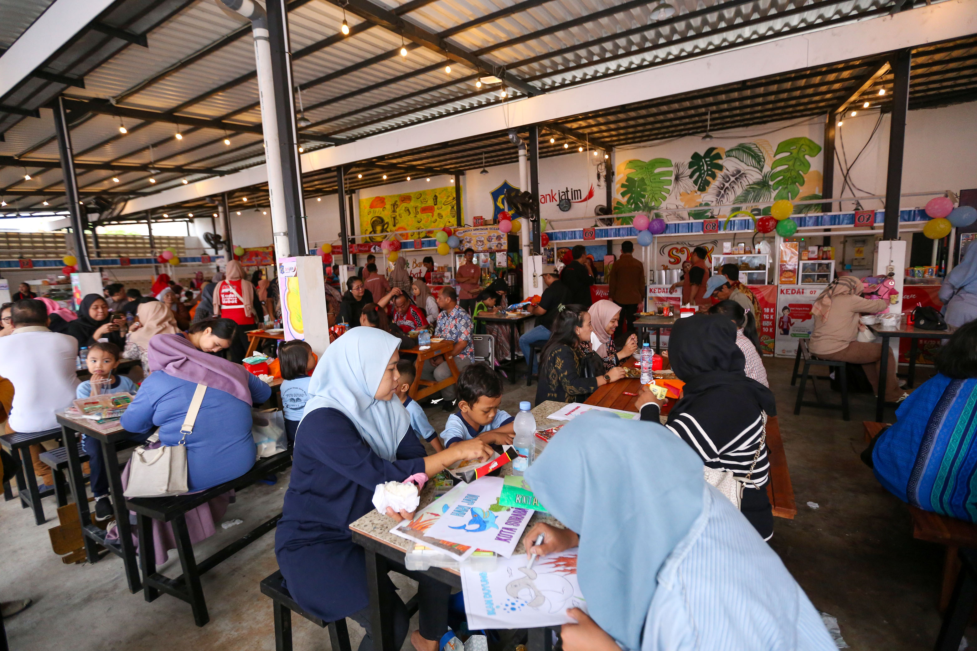 Wali Kota Eri Cahyadi Resmikan SWK Ikan Duyung, Komitmen Dukung Ekonomi Kerakyatan Surabaya Terus Bergelora
