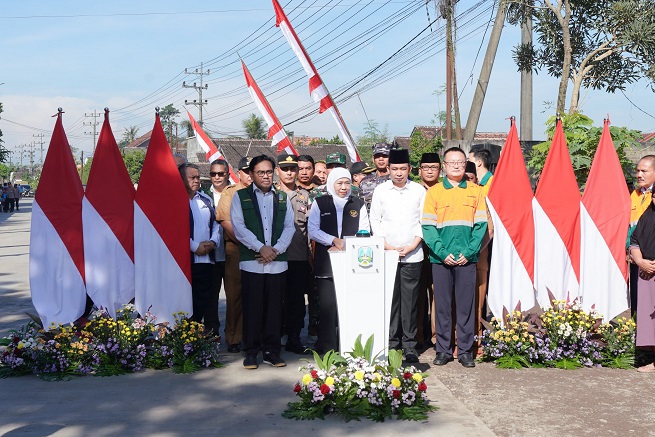 Gubernur Khofifah Canangkan Pembangunan Jalan Strategis Rambipuji Puger Sepanjang 7,5 KM senilai 24 M