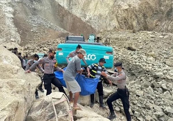 Polisi Periksa 6 Saksi Terkait Kasus Longsor Galian C Gunung Kuda Cirebon