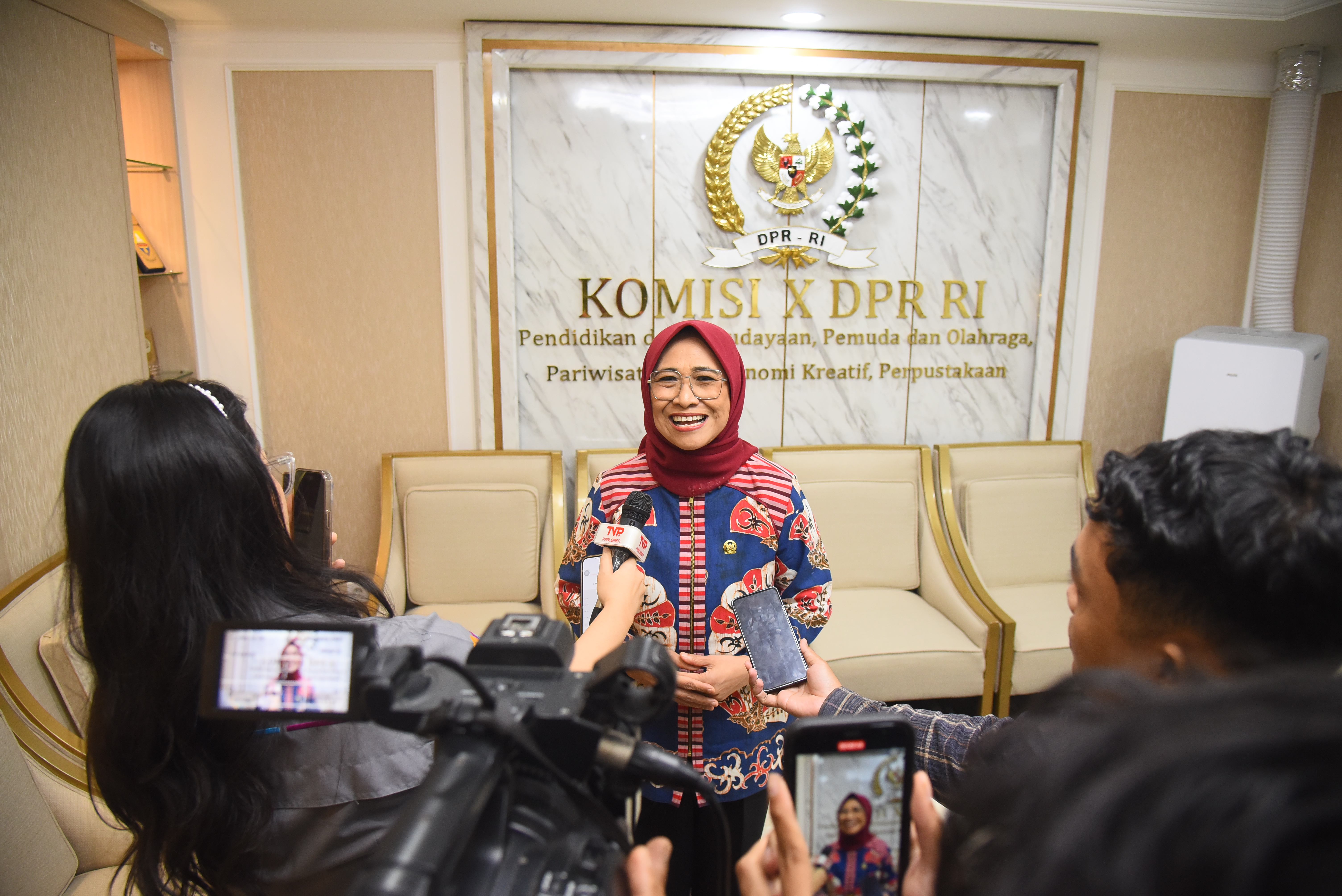 Soal Pendidikan Dasar Gratis, Komisi X Usul Reformasi Alokasi Dana Pendidikan