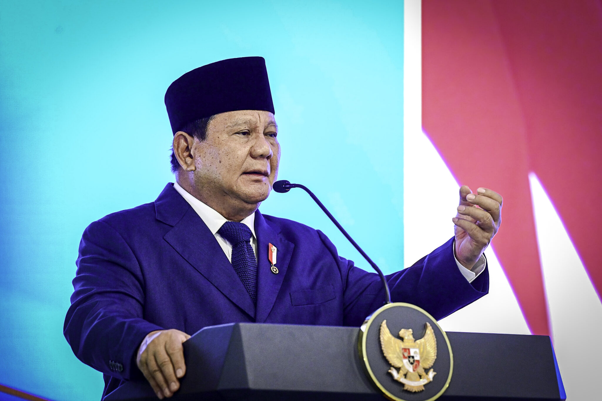 Prabowo Tegaskan Keberhasilan Bangsa Ditentukan oleh Kekuatan Sistem Hukum