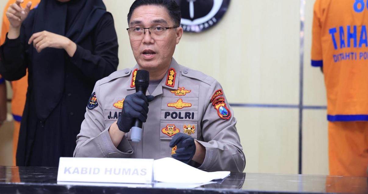 Polda Jatim Berhasil Ungkap Kasus Tindak Pidana ITE Pornografi Anak Motif Cemburu