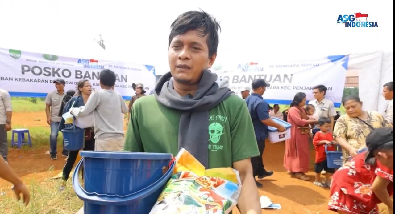 Ketua RW dan Warga Tersentuh Kepedulian PIK dan Tzu Chi untuk Kebakaran Kapuk Muara