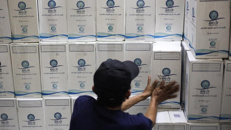 Berisiko Dibongkar, Jemaah Dilarang Bawa Zamzam di Koper Bagasi