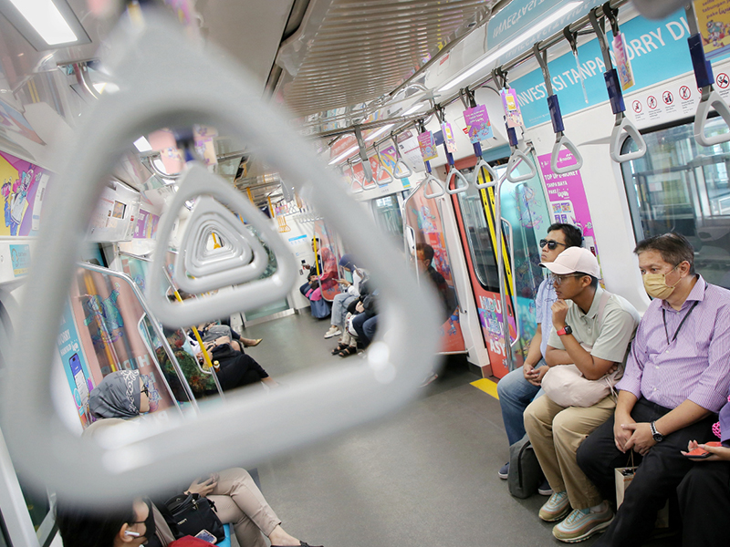 HUT ke-498 Jakarta, Tarif MRT, LRT dan Transjakarta Hanya Rp1