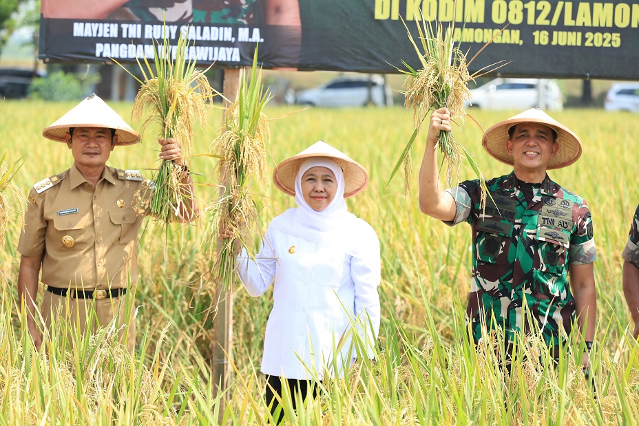 Hari Krida Pertanian, Gubernur Khofifah: Petani Jatim Harus Inovatif, Tingkatkan Produktivitas Hadapi Tantangan Global