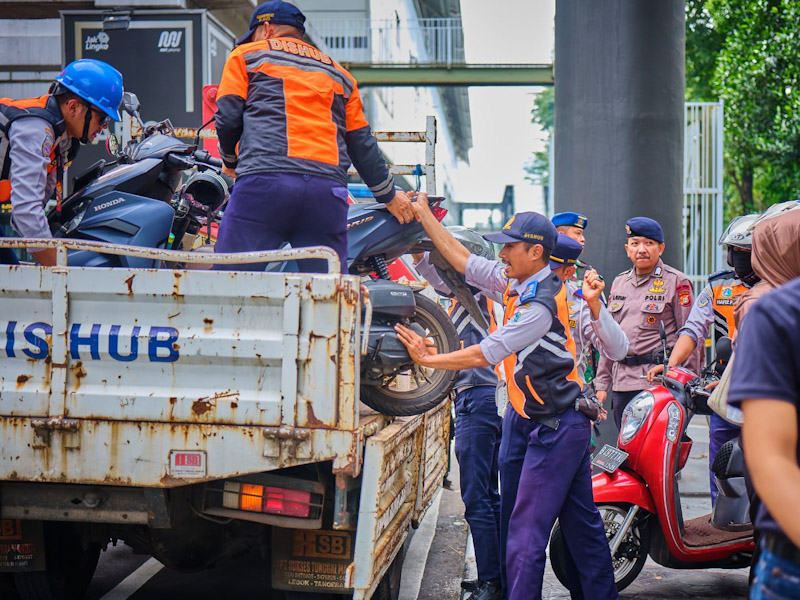 Parkir Liar Bikin Resah, Pramono Siapkan Langkah Tegas
