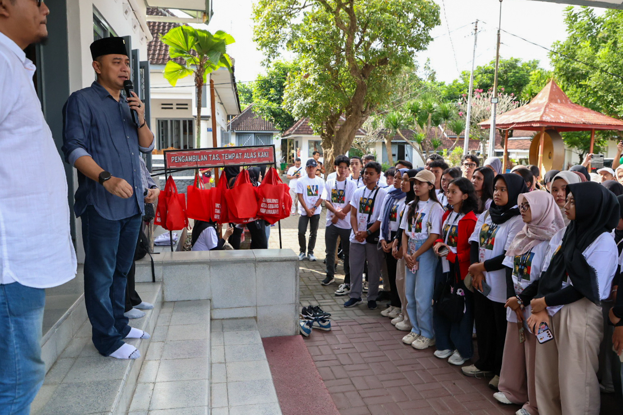 Di Istana Gebang, Walikota Surabaya ke Para Siswa dari Berbagai Kota: Sebarkan Semangat Kebangsaan Bung Karno