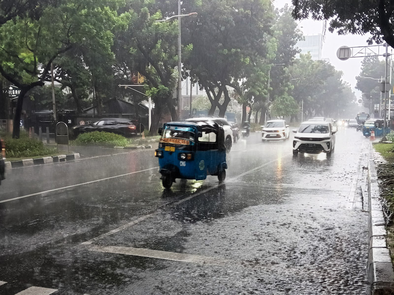 Hujan Diprakirakan Basahi Jakarta Hari Ini