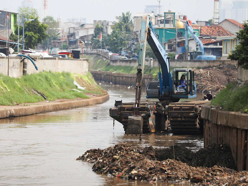 Pemprov DKI Siapkan Program Jangka Menengah dan Panjang Pengendalian Banjir