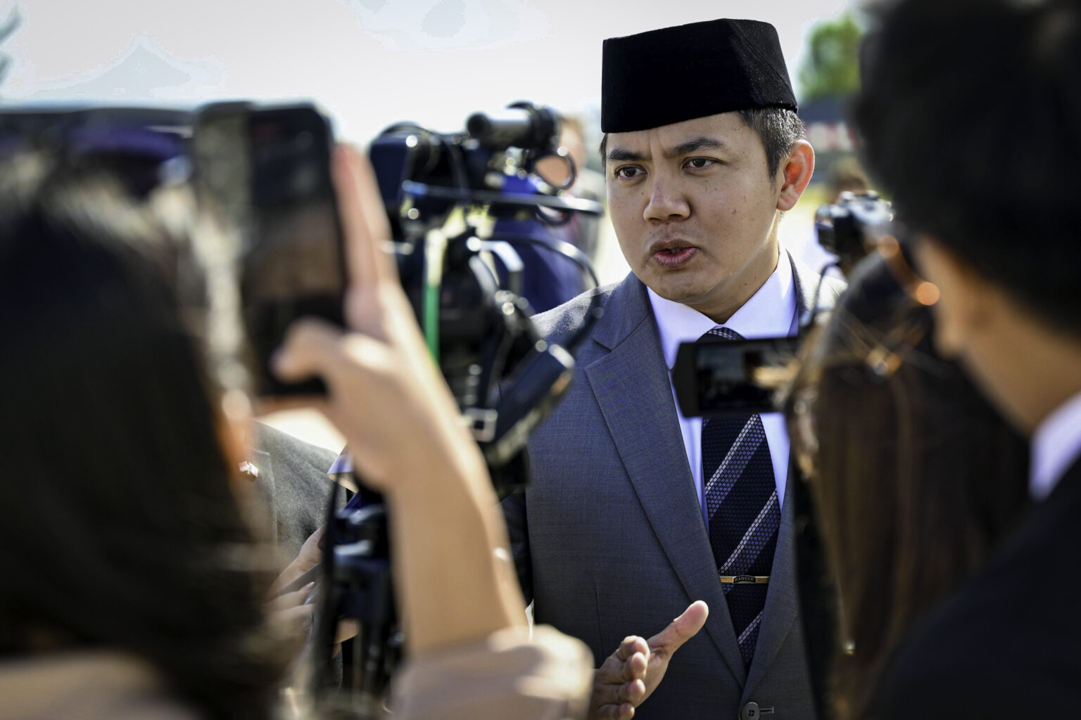 Seskab Teddy: Lawatan Presiden Prabowo ke Eropa Hasilkan Capaian Historis