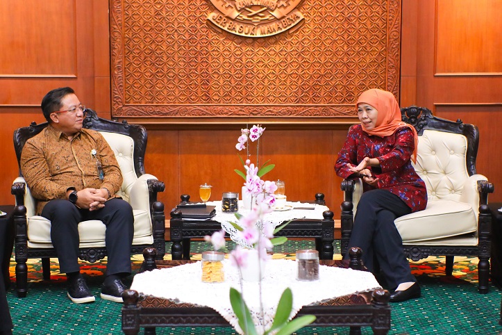 Bangun Ekonomi Desa, Gubernur Khofifah Ajak Bulog Sinergi Salurkan Bahan Pokok Lewat Koperasi Merah Putih