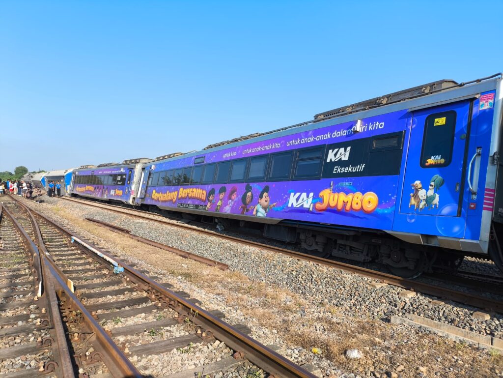 KAI Sampaikan Permohonan Maaf Terkait Anjloknya KA Argo Bromo Anggrek